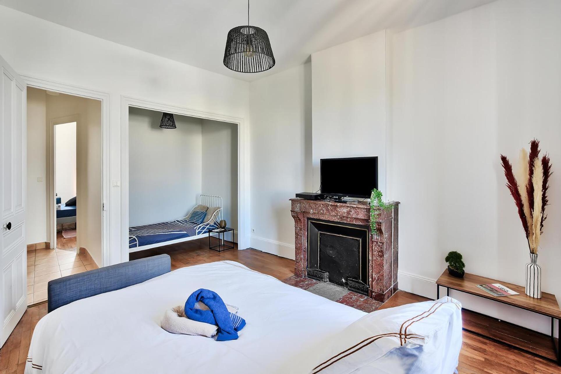 L'Oasis Urbaine - Spacieux Et Elegant Pour 5 Pers Saint-Fons Extérieur photo